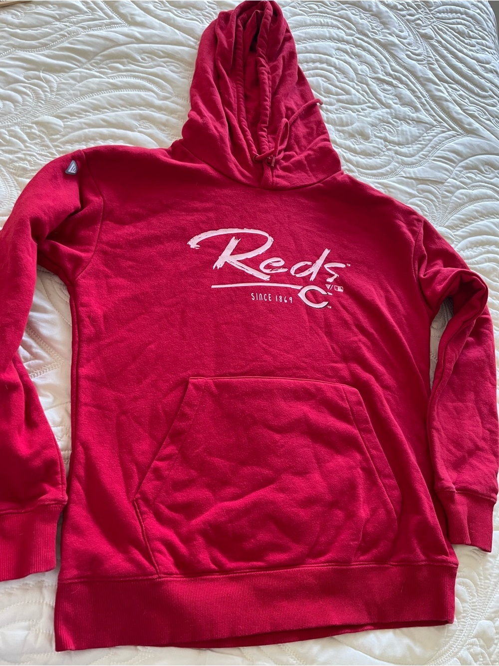 Levelweat Reds Script Logo Cowl Sweatshirt - Reds small - Picture 10 of 10
